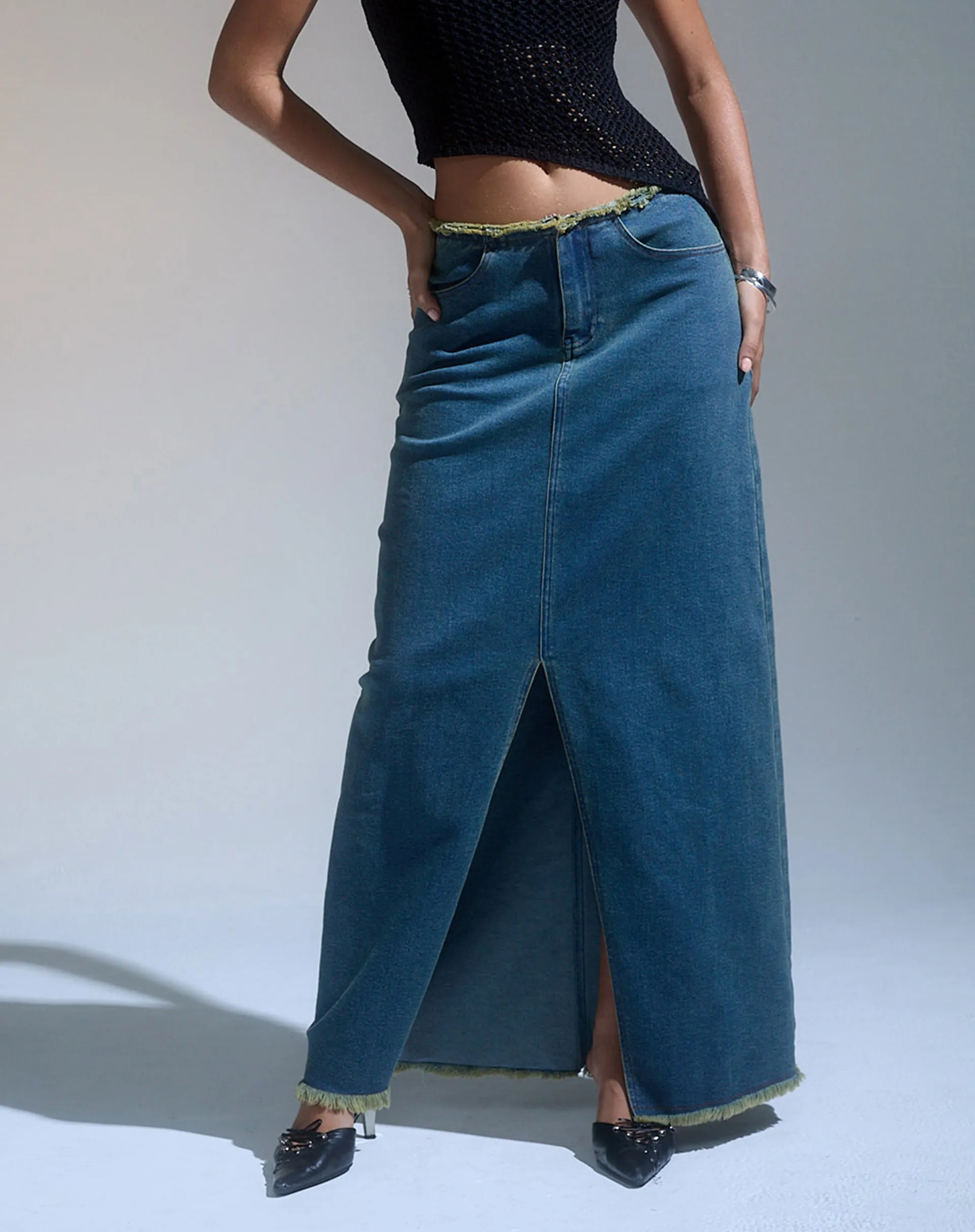 Zaenap Frayed Denim Maxi Skirt in Brown Blue Acid